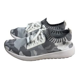 Nautica Gray and White Camouflage Sneakers Size 8.5 Knit Top Pull On Style